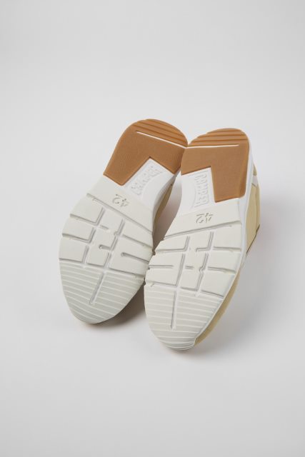 Dizaino Drift Beige Ir Baltos Nubuko Spalvos Sportbačiai Vyrams Kemperiui