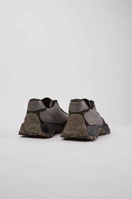 Dizaino Drift Trail Vibram Pilkos Ir Juodos Tekstilės Ir Nubuko Sportbačiai Vyrams Kemperiui