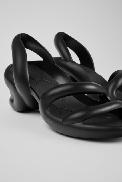 Nauji Kobarah Juodi Unisex Sandalai