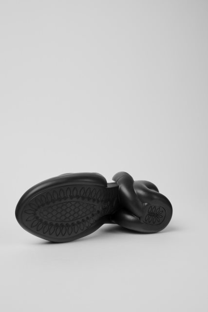 Nauji Kobarah Juodi Unisex Sandalai