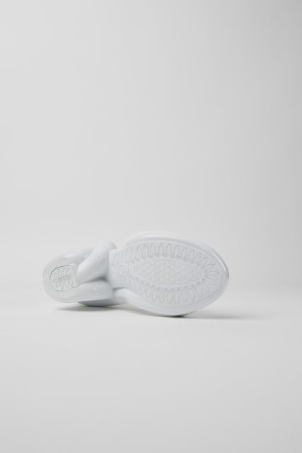 Dizaino Kobarah Balti Unisex Sandalai Kemperis
