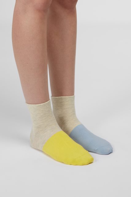 Kemperio Nelyginės Kojinės Pakuotėje Keturios įvairios Spalvos Unisex Kojinės Naujovės